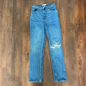 Abercrombie The 90s Straight Ultra High Rise Curve Love Jean
